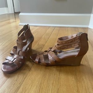Low Sandal Wedges
